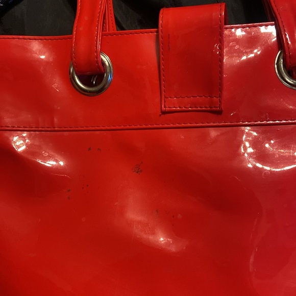 Shiny Patent Leather-look Bright Tote for Work, Beach, Boating, or Travel☀️👠 - Picture 4 of 13
